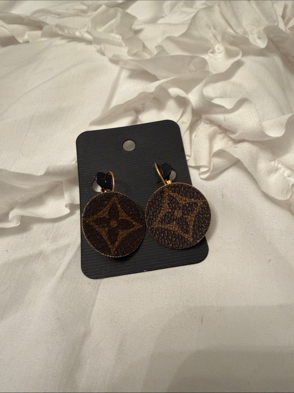 Repurposed earrings - Picture 3 of 4